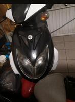 Scooter a klasse   keeway f-act  800€, Fietsen en Brommers, Ophalen