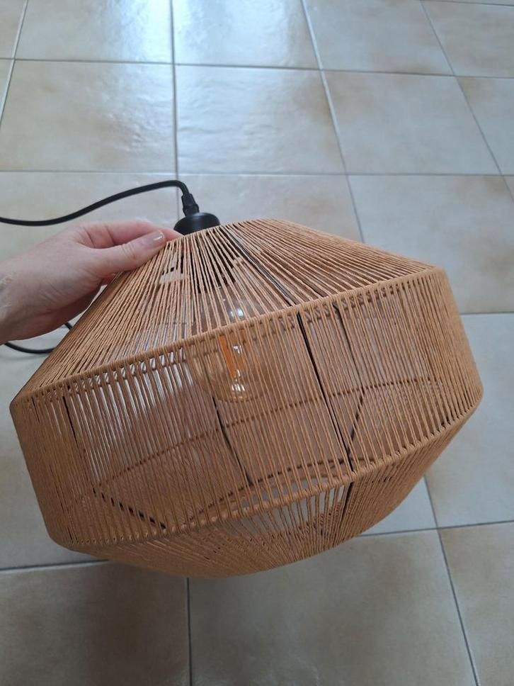 Beige lampenkap met smartlamp, Huis en Inrichting, Lampen | Lampenkappen, Zo goed als nieuw, Beige, Ophalen