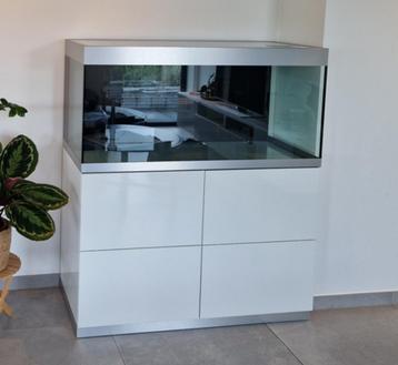 Oase Highline 300 beschikbaar voor biedingen