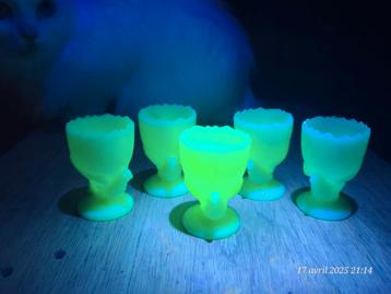 Eierdopjes van geoxideerd glas (5 stuks), Verzamelen, Ophalen of Verzenden, Gebruikt, Overige typen