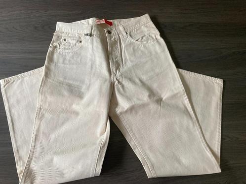 Nieuwe jeans Naf Naf maat 44 (kleine maat), Kleding | Dames, Spijkerbroeken en Jeans, Nieuw, W33 - W36 (confectie 42/44), Overige kleuren