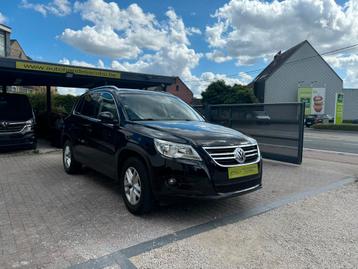 VOLKSWAGEN TIGUAN * HIGHLINE * 1.4TSI * GPS * AUT AIRCO * beschikbaar voor biedingen