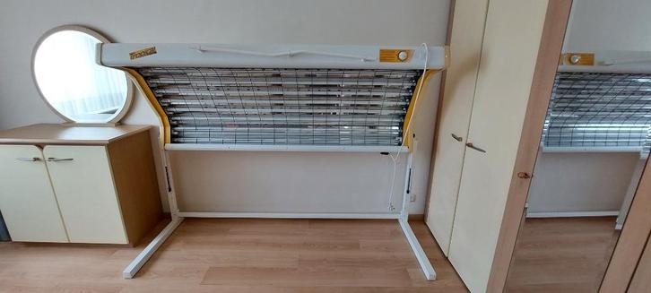 zonnehemel met 10 Philips-lampen, Elektronische apparatuur, Zonnebanken en Gezichtsbruiners, Zo goed als nieuw, Zonnebank enkelzijdig