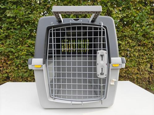 Transportbox hond, Dieren en Toebehoren, Transportboxen, Zo goed als nieuw, Ophalen