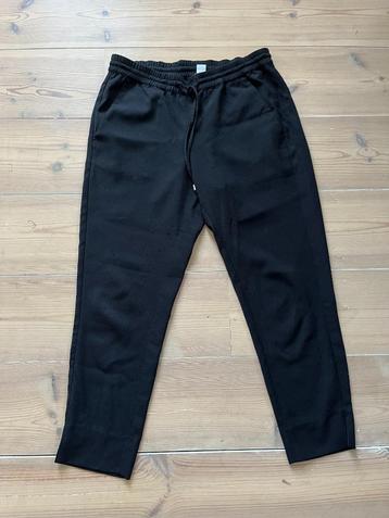 Losse broek zwart H&M maat 40 beschikbaar voor biedingen