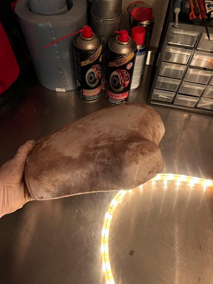 Honda camino origineel zadel wit, Fietsen en Brommers, Brommeronderdelen | Algemeen, Gebruikt, Zadel, Ophalen of Verzenden