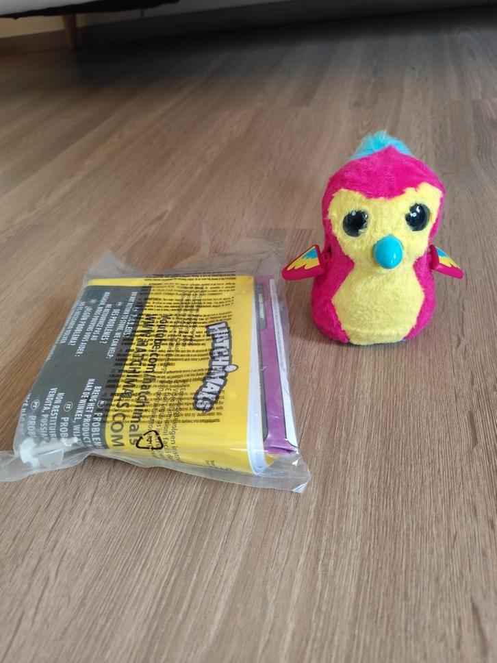 Hatchimal Penguala roze-geel, Kinderen en Baby's, Speelgoed | Overig, Zo goed als nieuw, Jongen of Meisje, Ophalen