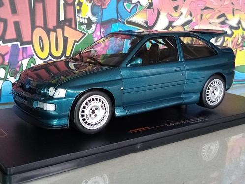 Ford Escort RS Cosworth 1996 IXO 1/18 --neuf--, Hobby & Loisirs créatifs, Voitures miniatures | 1:18, Neuf, Voiture, Autres marques