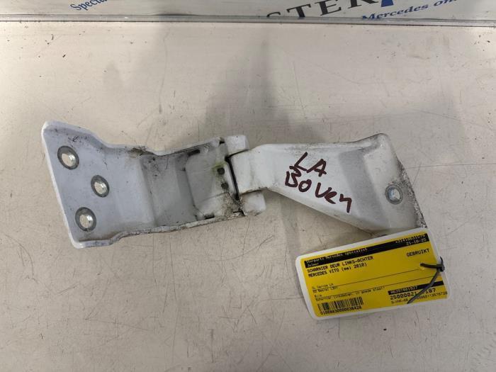 Scharnier deur links-achter van een Mercedes Vito, Auto-onderdelen, Overige Auto-onderdelen, Mercedes-Benz, Gebruikt, 3 maanden garantie