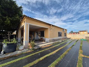 TE HUUR: VRIJSTAANDE VILLA IN CATRAL, ALICANTE beschikbaar voor biedingen