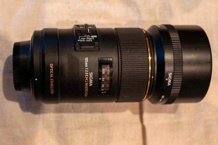 Sigma 105mm F/2.8 EX DG Macro OS HSM Nikon F, Audio, Tv en Foto, Foto | Lenzen en Objectieven, Zo goed als nieuw, Macrolens, Ophalen