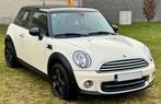 MINI Cooper, Auto's, 4 zetels, 4 cilinders, https://public.car-pass.be/vhr/8503f299-d85d-4354-88c1-c5d2fdb2263d, Leder en Stof
