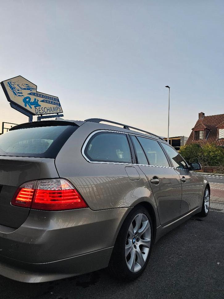 *Zéér verzorgde* Bmw 520d NIEUWE KOPPELING/KETTINGSET, Auto's, BMW, Particulier, Break, Ophalen