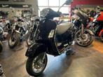Vespa GTS 300 Classica, Motoren, Motoren | Overige merken, Scooter, 300 cc, Bedrijf, 12 t/m 35 kW