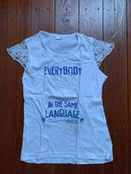 t-shirt maat 134, Kinderen en Baby's, Kinderkleding | Maat 134, Meisje, Ophalen of Verzenden, Zo goed als nieuw, Shirt of Longsleeve