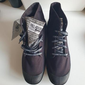Palladium nieuw nog in doos maat 45 beschikbaar voor biedingen