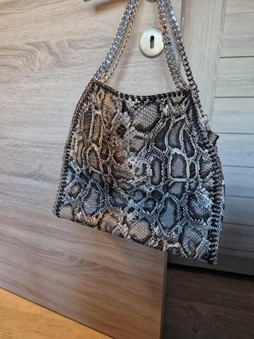 Vends sac fantaisie  beschikbaar voor biedingen