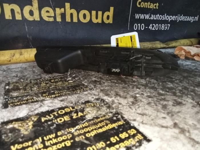 Elektrisch Raam Schakelaar van een Citroen DS3, Auto-onderdelen, Dashboard en Schakelaars, Citroën, Gebruikt, 3 maanden garantie