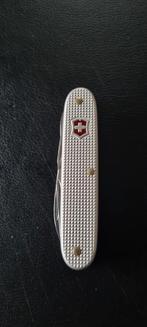 victorinox pioneer x, Caravans en Kamperen, Kampeergereedschap, Ophalen of Verzenden, Gebruikt