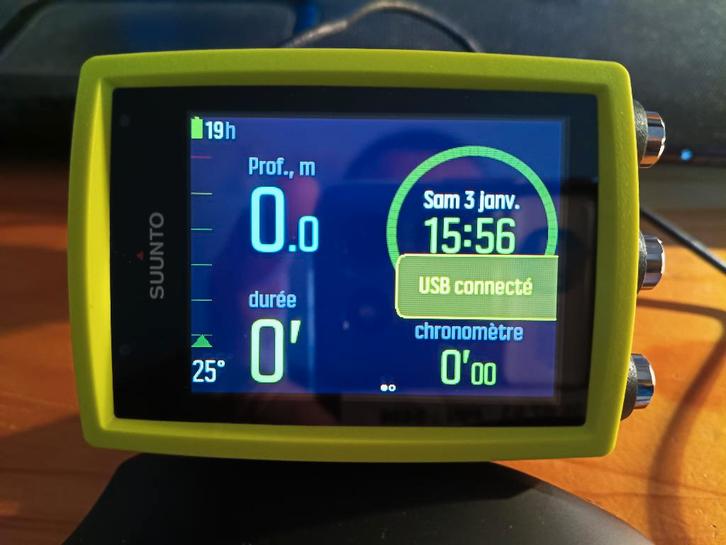 Ordinateur de plongée neuf Suunto EON CORE Lime, Watersport en Boten, Duiken, Nieuw, Duikcomputer, Ophalen of Verzenden