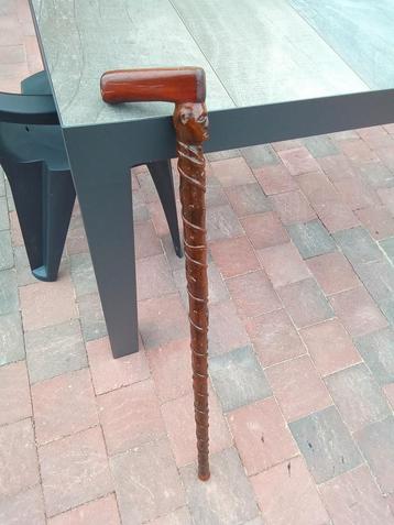 Wandelstok zeker 100 jaar oud  beschikbaar voor biedingen