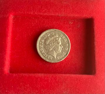 UK One Pound 2003 Queen Elizabeth II Royal Arms DECUS  beschikbaar voor biedingen