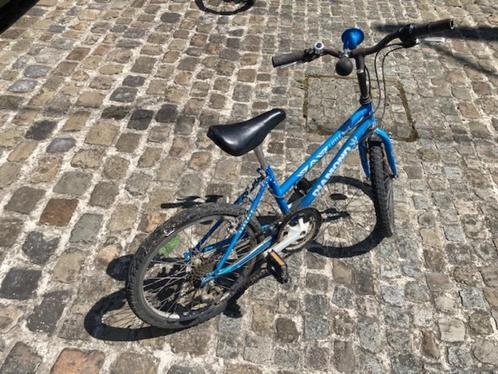 Vélo enfant 20 pouces (6 ans) et 24 pouces (10 ans), Fietsen en Brommers, Fietsen | Kinderfietsjes, Gebruikt, 20 inch of meer