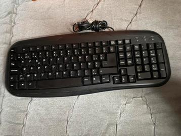 Toetsenbord AZERTY beschikbaar voor biedingen