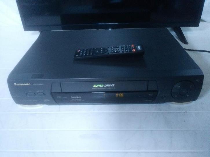 Panasonic NV-SD440, 4 kops video recorder, Audio, Tv en Foto, Videospelers, Gebruikt, VHS-speler of -recorder, Ophalen of Verzenden