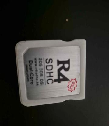 r4 kaart voor Nintendo ds consoles, Ophalen of Verzenden, Zo goed als nieuw
