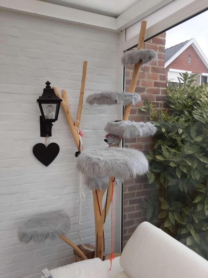 Krabpaal van natuurlijk hout - Handgemaakt, Dieren en Toebehoren, Katten-accessoires, Gebruikt, Ophalen