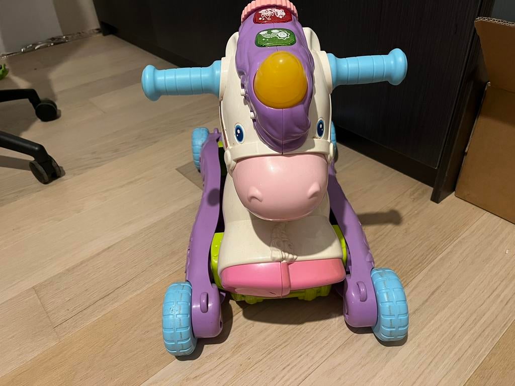 Vtech hobbel en speel eenhoorn, Ophalen, Gebruikt