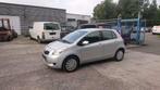 Toyota yaris 1300cc essence 2006 149000km ve  clim GARANTIE, Auto's, Toyota, Voorwielaandrijving, Stof, Zwart, Elektrische ramen