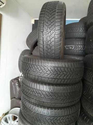 205/60/16 205 60 16 205/60R16 Dunlop d'hiver  disponible aux enchères