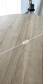 Table ronde style bois + pieds métal – 1m47 de diamètre, Maison & Meubles, Enlèvement, Comme neuf