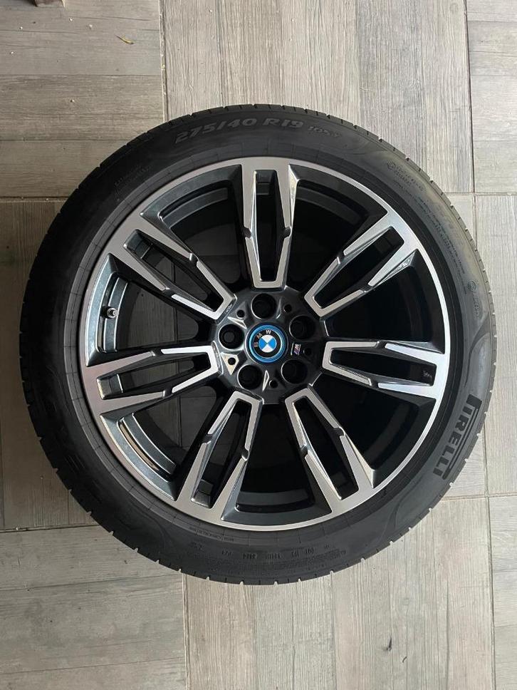 Breedset BMW velgen en banden 530E, Auto-onderdelen, Banden en Velgen, Banden en Velgen, Zomerbanden, 19 inch, Personenwagen, Nieuw