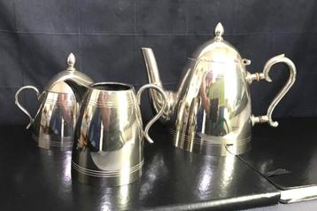 Koffieservies verzilverd beschikbaar voor biedingen