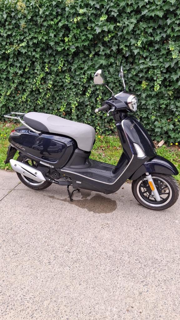KYMCO LIKE B KLASSE, Fietsen en Brommers, Scooters | Kymco, Zo goed als nieuw, Like, Klasse B (45 km/u), Ophalen