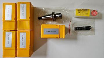 Gripper ISO25 + 5x gereedschapshouder ISO25 ER16 beschikbaar voor biedingen