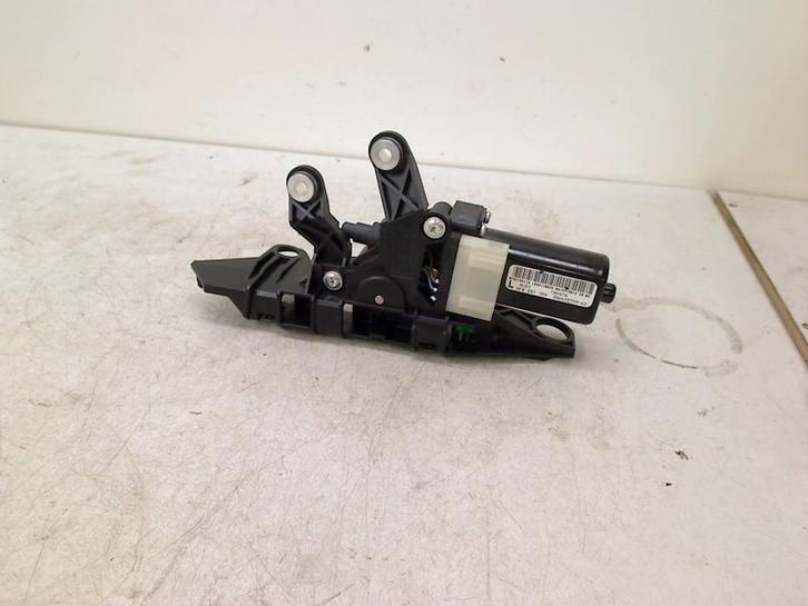 MOTOR gordel Audi A5 Cabrio (8F7) (8F0857759), Auto-onderdelen, Motor en Toebehoren, Audi, Gebruikt