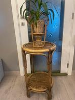 ROTAN BIJZETTAFEL OF PLANTENTAFEL IN PERFECTE STAAT, Ophalen, Zo goed als nieuw