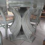 Table en verre avec 4 chaises, Maison & Meubles