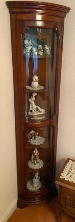 vitrine hoekkast, Ophalen