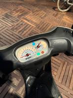 Le toit Yamaha Neos est bien entretenu sur NL Brom, Enlèvement ou Envoi, Comme neuf, Neo's