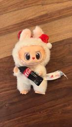 Labubu coca cola editie origineel (fles) + case, Verzamelen, Ophalen, Zo goed als nieuw
