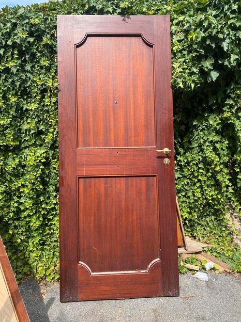 Oude eiken deur - gratis af te halen!, Doe-het-zelf en Bouw, Deuren en Vliegenramen, Ophalen