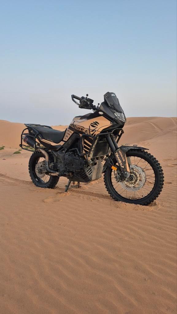 Honda transalp xl 750 met veel opties, Motoren, Motoren | Honda, Particulier, ABS, Quickshifter, Ophalen