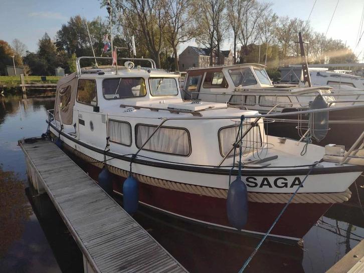 motorboten en jachten, Watersport en Boten, Motorboten en Motorjachten, Gebruikt, Polyester, 6 tot 9 meter, Diesel, Binnenboordmotor