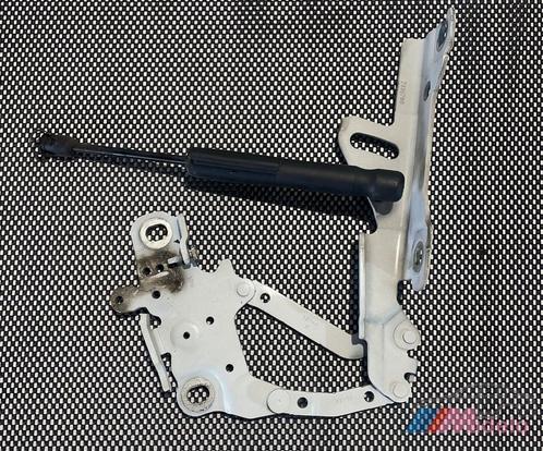 BMW F31 MOTORKAP SCHARNIER RECHTS 13989610, Auto-onderdelen, Carrosserie, BMW, Gebruikt, Ophalen of Verzenden