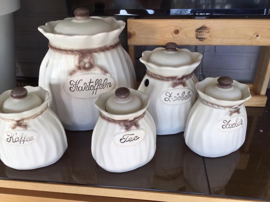 Keuken asesoires, Ophalen